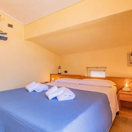 Il Mare In Terrazza Apartmán *